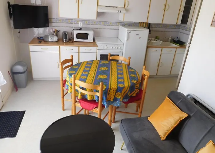 Casa vacanze Maison Vendéenne Avec Piscine Privée, Proche Plage, 5 Personnes - Fr-1-476-191